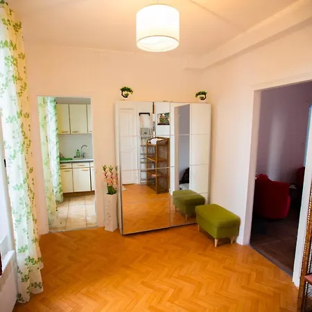 Appartement Уютная, Светлая Двухкомнатная Квартира Недалеко От Парка Астерих *